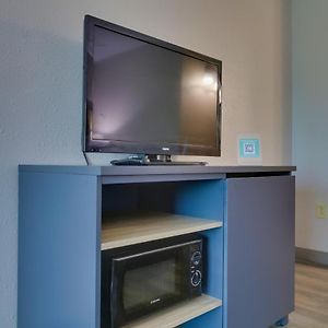 King Suite Disability Access or Non-Smoking